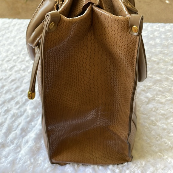 Adrienne Vittadini “The Greenwich Collection” Double Handle Shopper, Taupe - Picture 4 of 15
